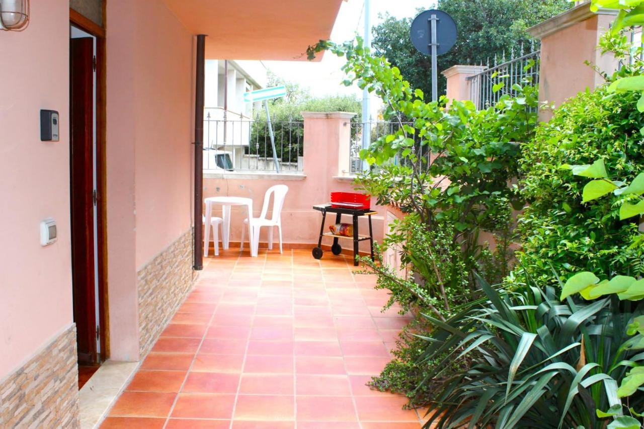 Casa Goletta Soggiorno Per 4 A 2 Minuti Dalla Spiaggia Iunq0334 Cala Gonone Extérieur photo